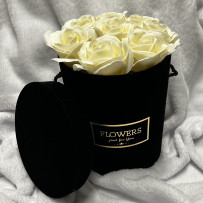 Kwiaty Mydlane Duże Flowerbox czarny okrągły - róże mydlane L