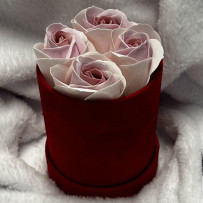 Kwiaty Mydlane Flowerbox czerwone okrągłe - róże mydlane dwukolorowe