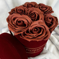 Kwiaty Mydlane Flowerbox bordowy okrągły - Róże Mydlane M