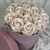 Kwiaty Mydlane Flowerbox różowy okrągły - róże mydlane L