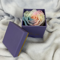 Kwiaty Mydlane Flowerbox fioletowy kwadrat - róże mydlane